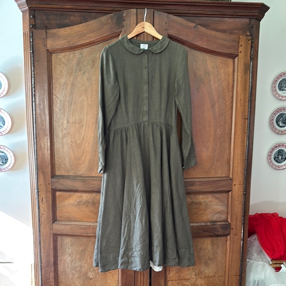 Green Maxi A-line Dress with Pleated Skirt and Long Sleeves heavy weight linen.